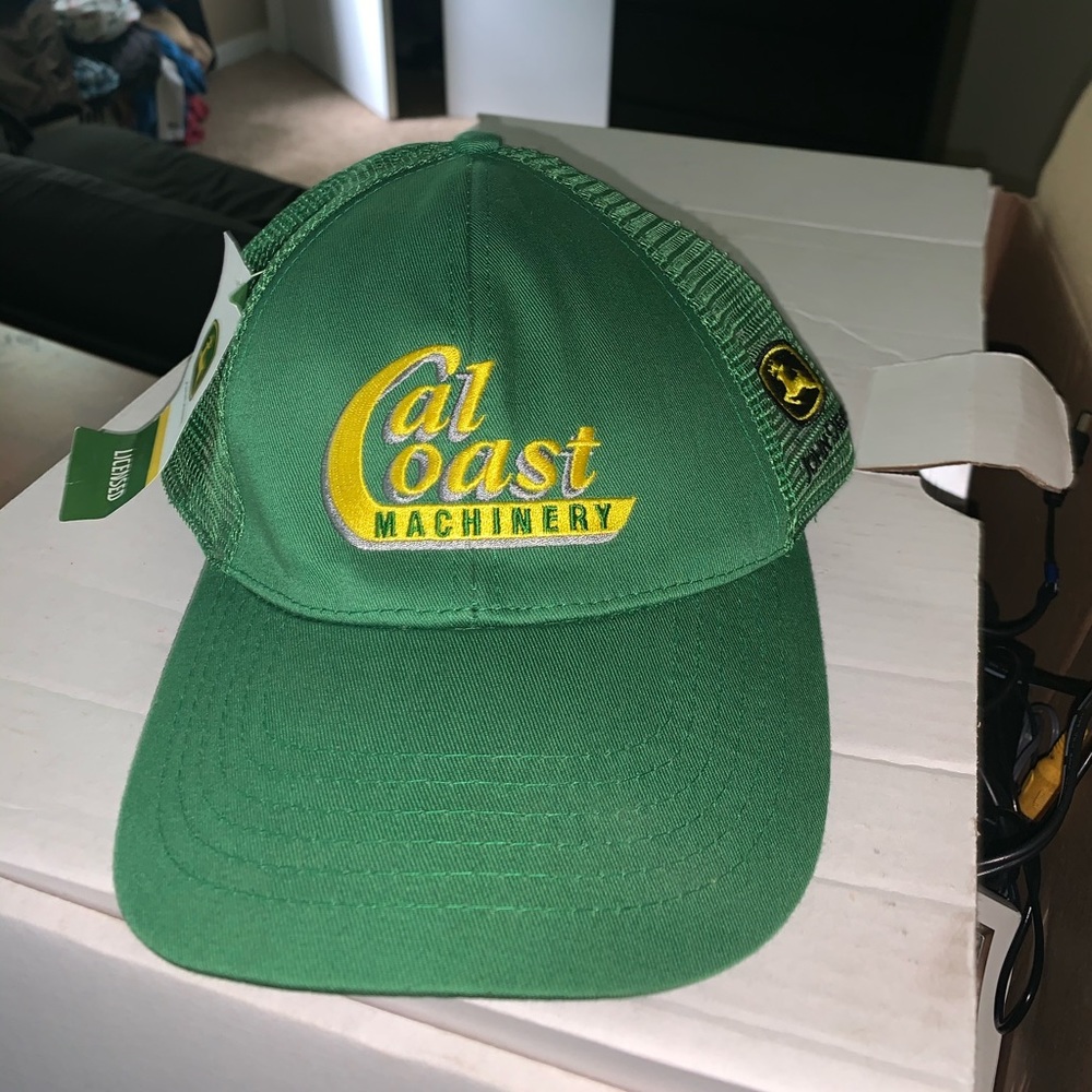 John Deere Snapback Trucker Hat